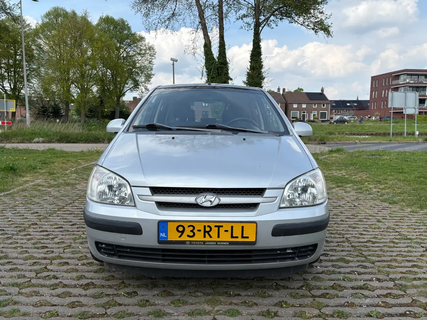 Hyundai Getz 1.3i Active Cool / airco / nap / nieuwe apk tot 04 Gris - 2