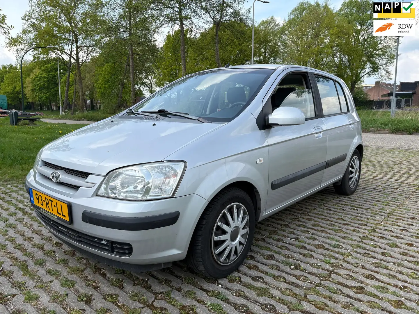 Hyundai Getz 1.3i Active Cool / airco / nap / nieuwe apk tot 04 Gris - 1