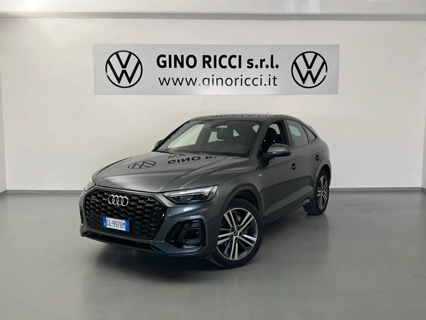 Audi Q5 Q5 40 TDI 204 CV quattro S tronic S line plus Gris - 1