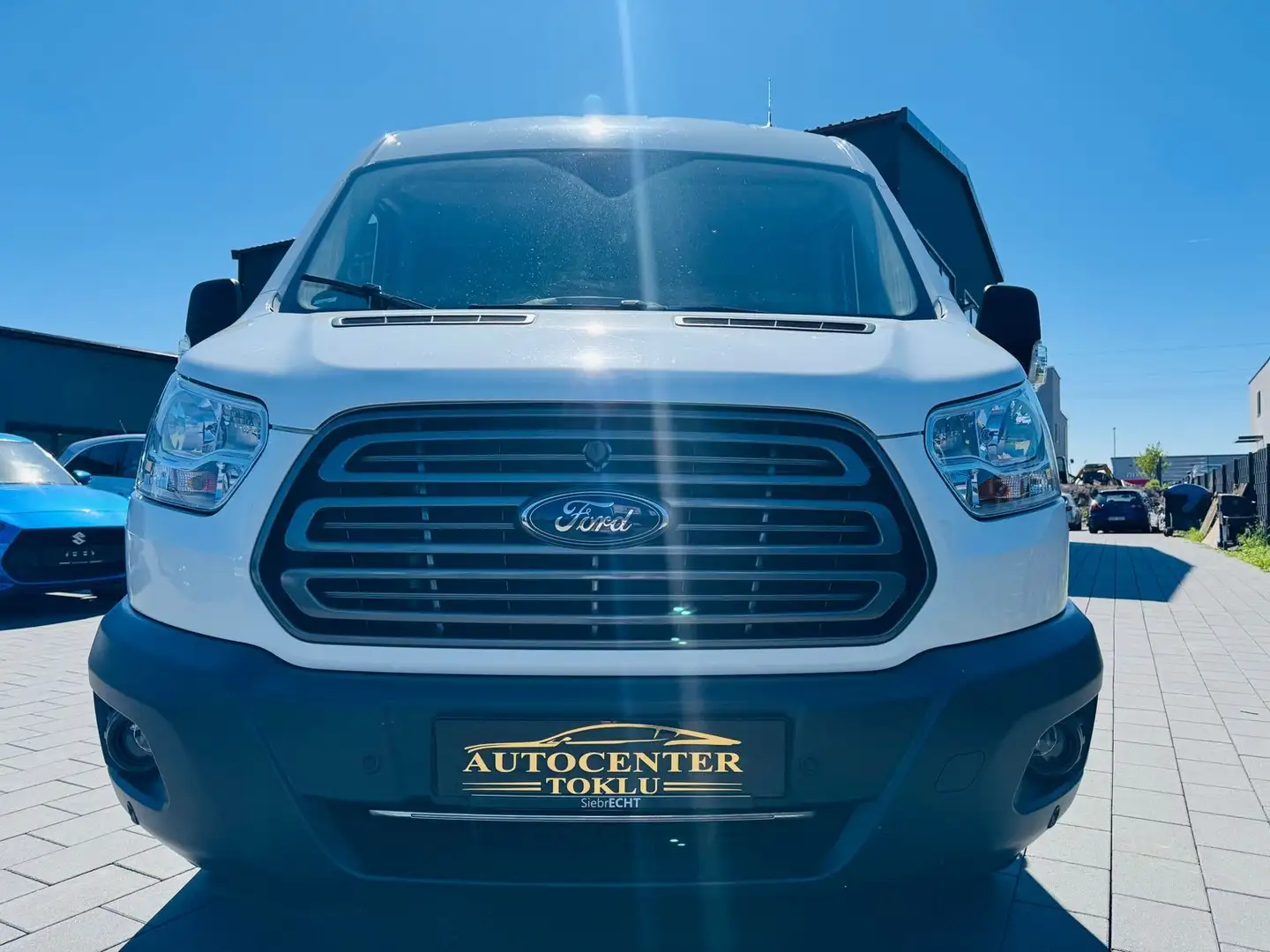 Ford Transit Kasten 350 L3 T 2.0 Kamera PDC Bílá - 2
