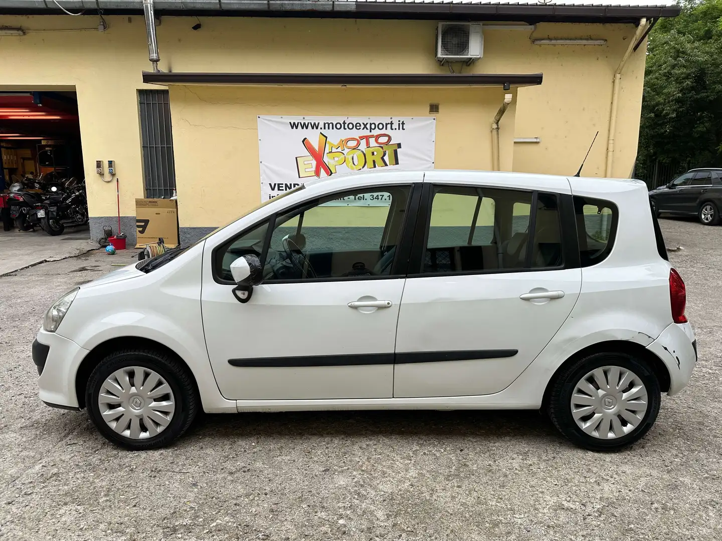 Renault Grand Modus Grand Modus 1.2 tce Live Белый - 2