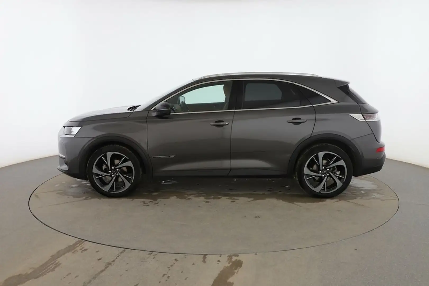DS Automobiles DS 7 Crossback 1.6 PureTech GrandChic Gris - 2