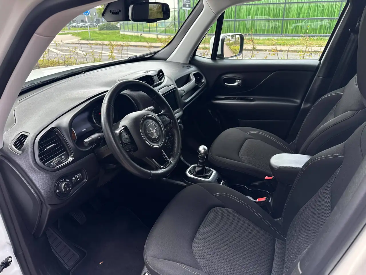 Jeep Renegade Limited FWD Kamera/TWA/Sitzh/Carplay, миниатюра 8