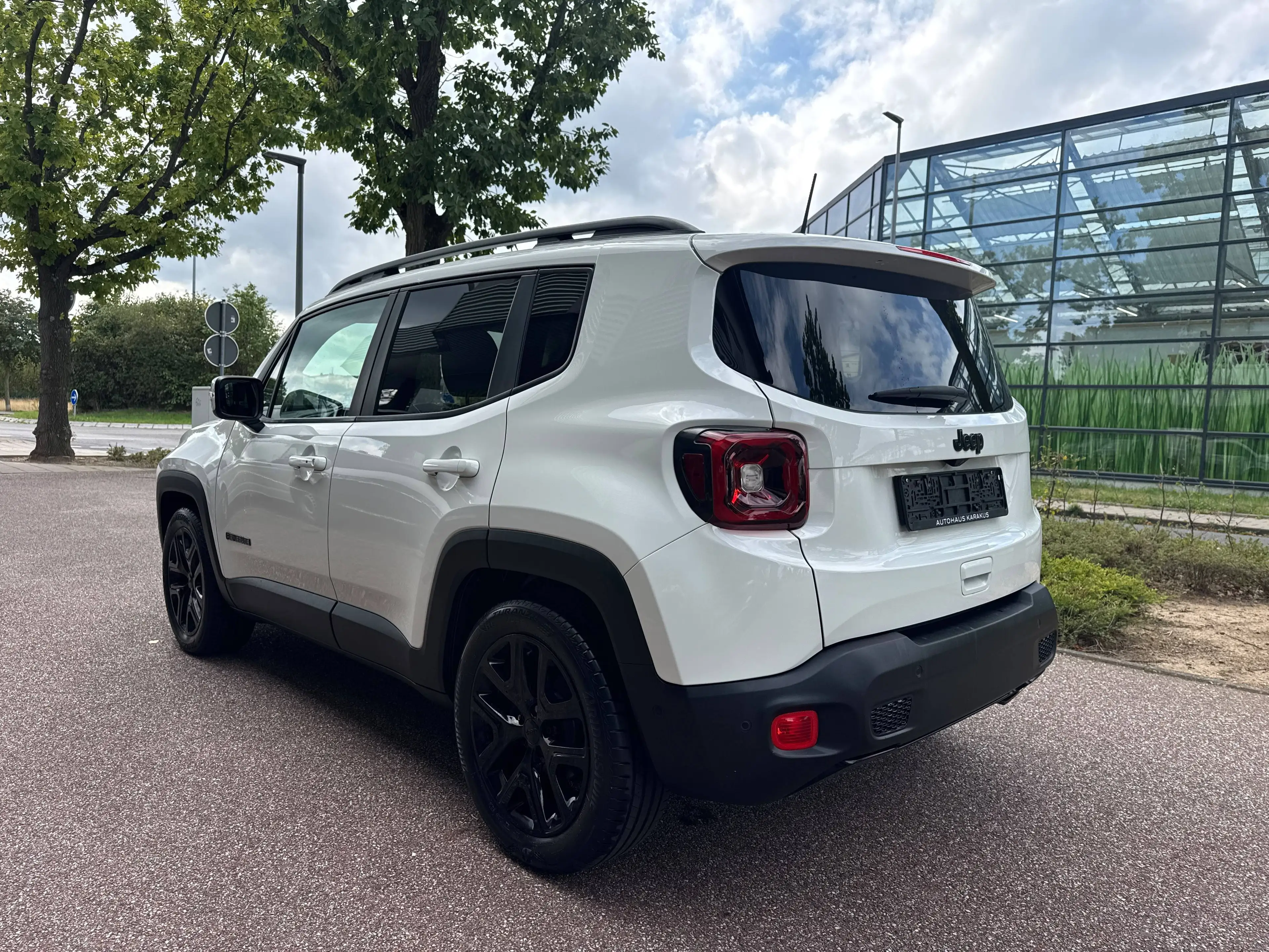 Jeep Renegade Limited FWD Kamera/TWA/Sitzh/Carplay — photo 5