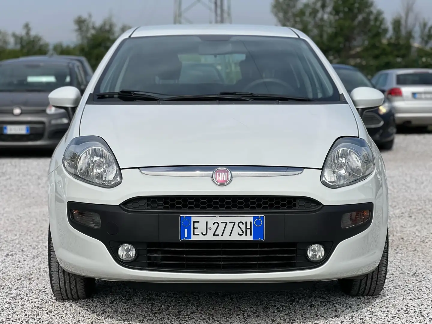 Fiat Punto 5p 1.2 Classic “Ok Neopatentati” Bianco - 2