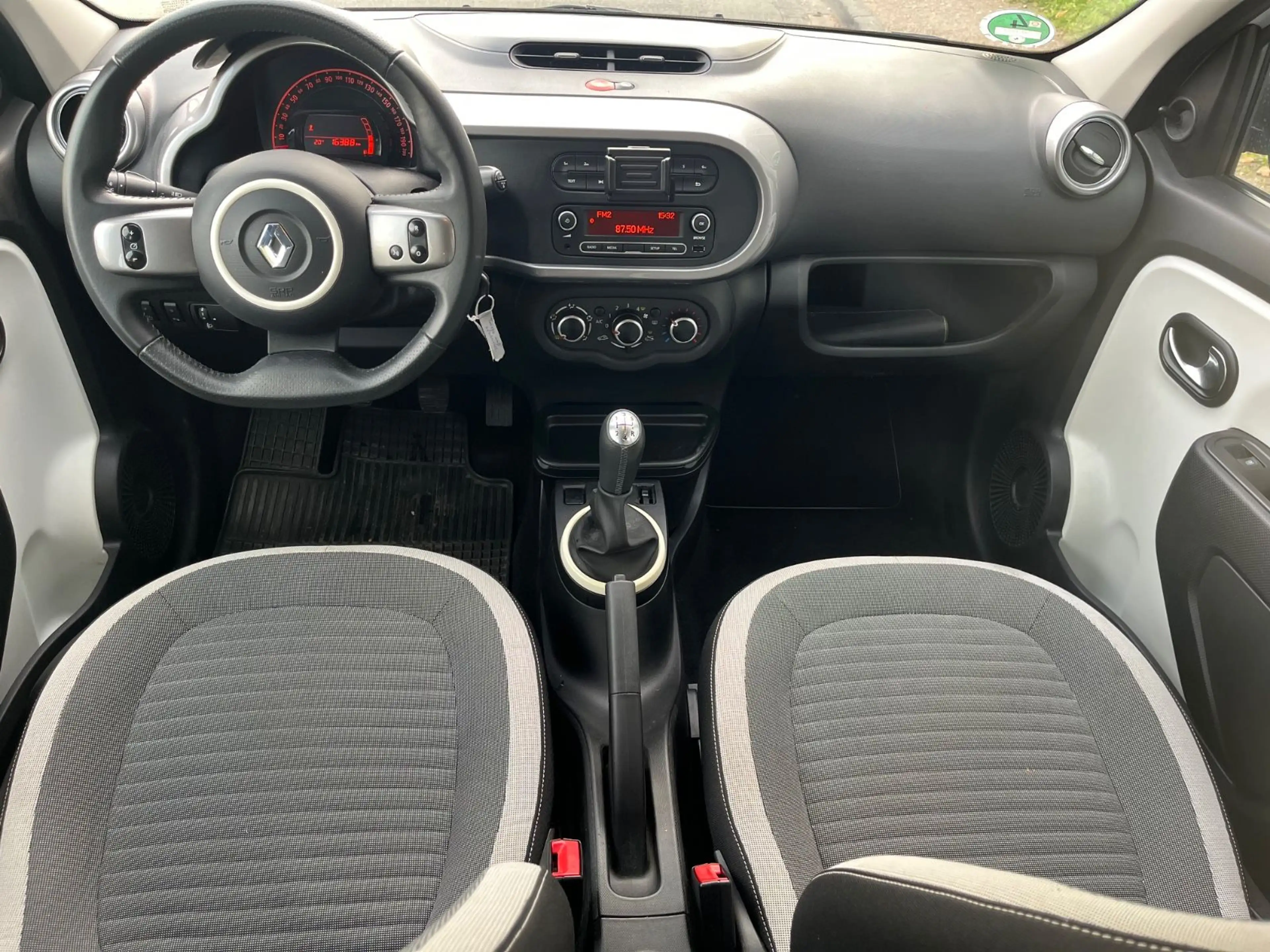 Renault Twingo Limited /Klima/2.Hand/PDC — photo 11