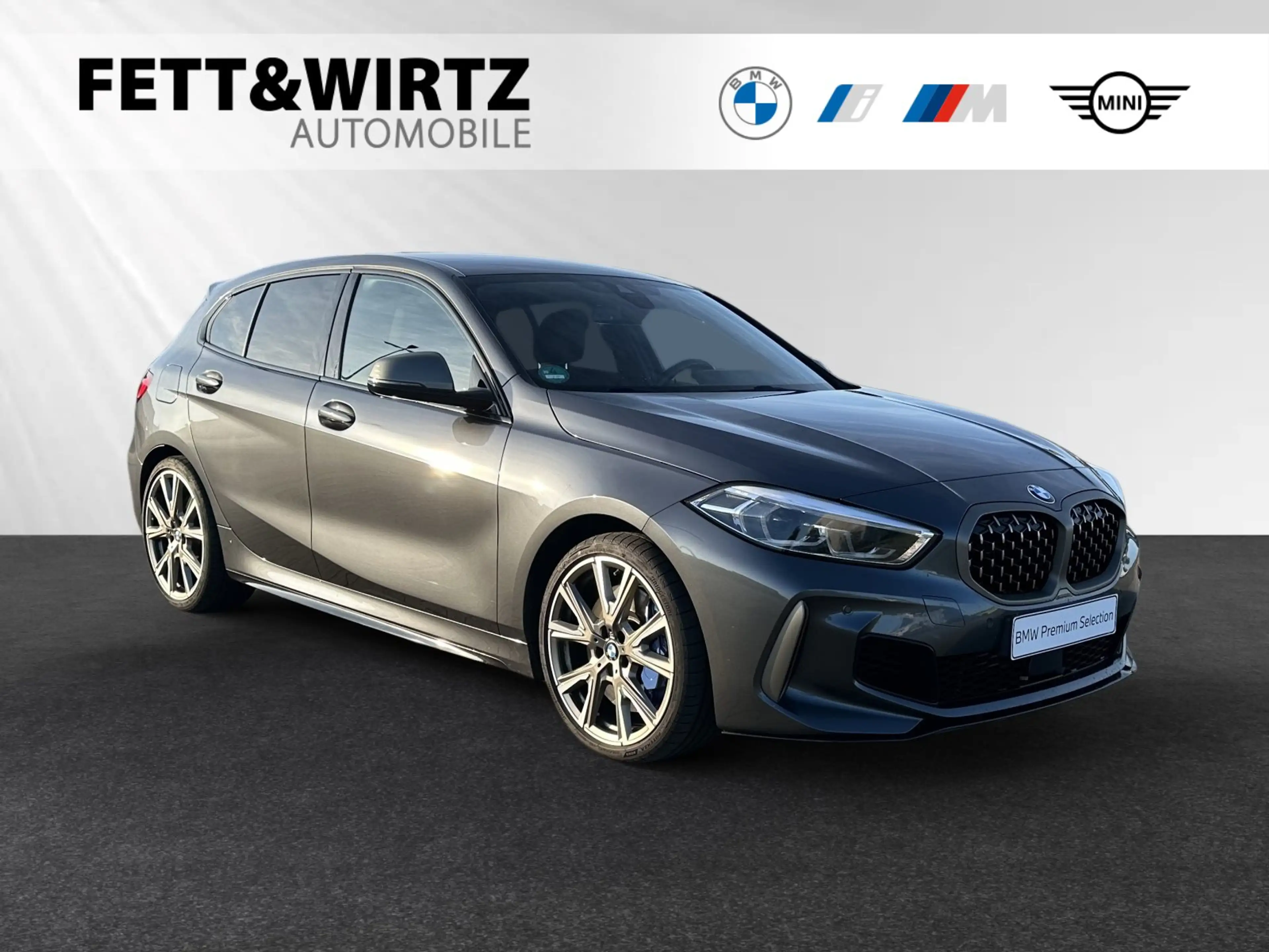 BMW 135 M135i xDrive 19" LC+ SHZ PDC DAB