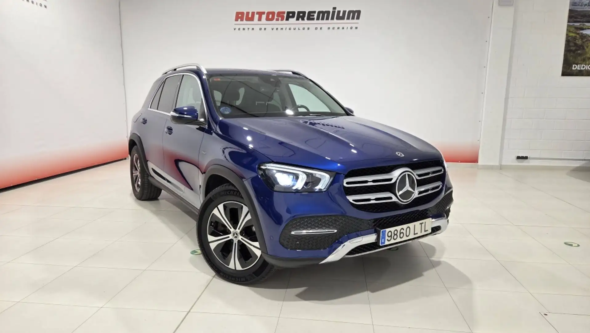 Mercedes-Benz GLE 350 350de 4Matic Aut. Blau - 2