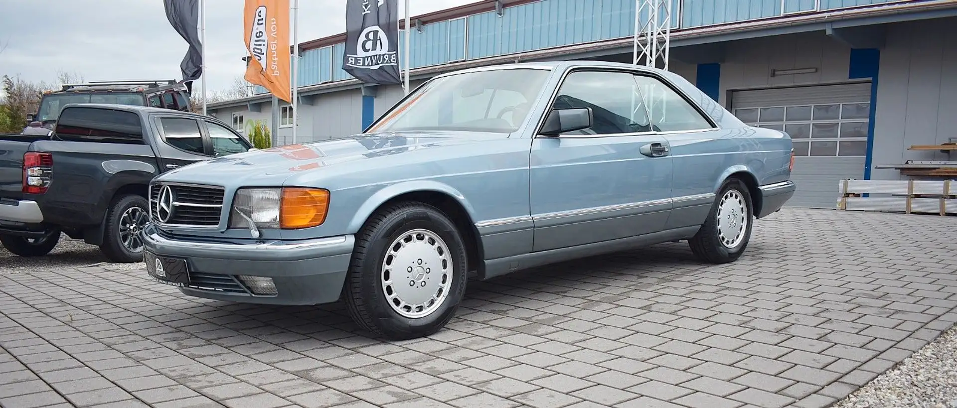 Mercedes-Benz 560 SEC / Deutsches Fahrzeug/Klima/SSD Blu/Azzurro - 2