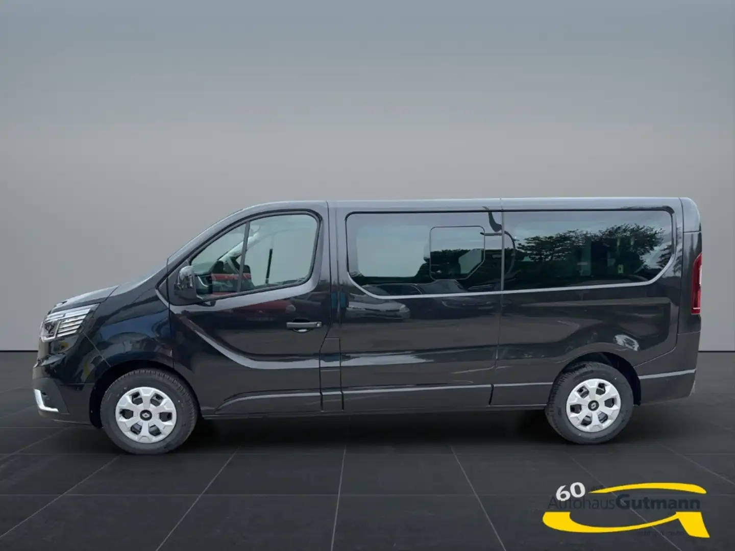 Renault Trafic Grand Evolution Blue dCi 150 MY24 AHK Navi LED App Schwarz - 2