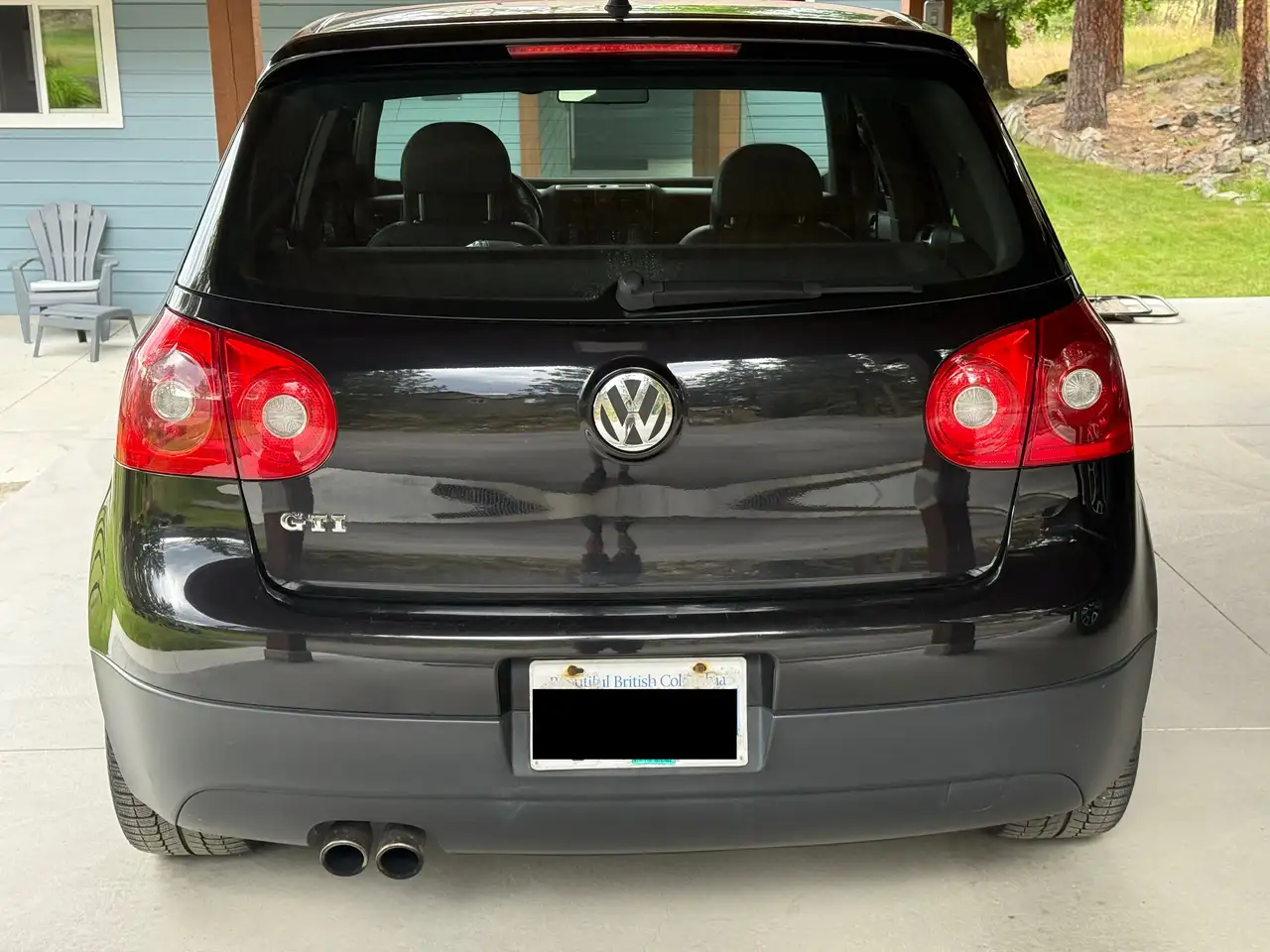 Volkswagen Golf GTI снимка Volkswagen Golf GTI