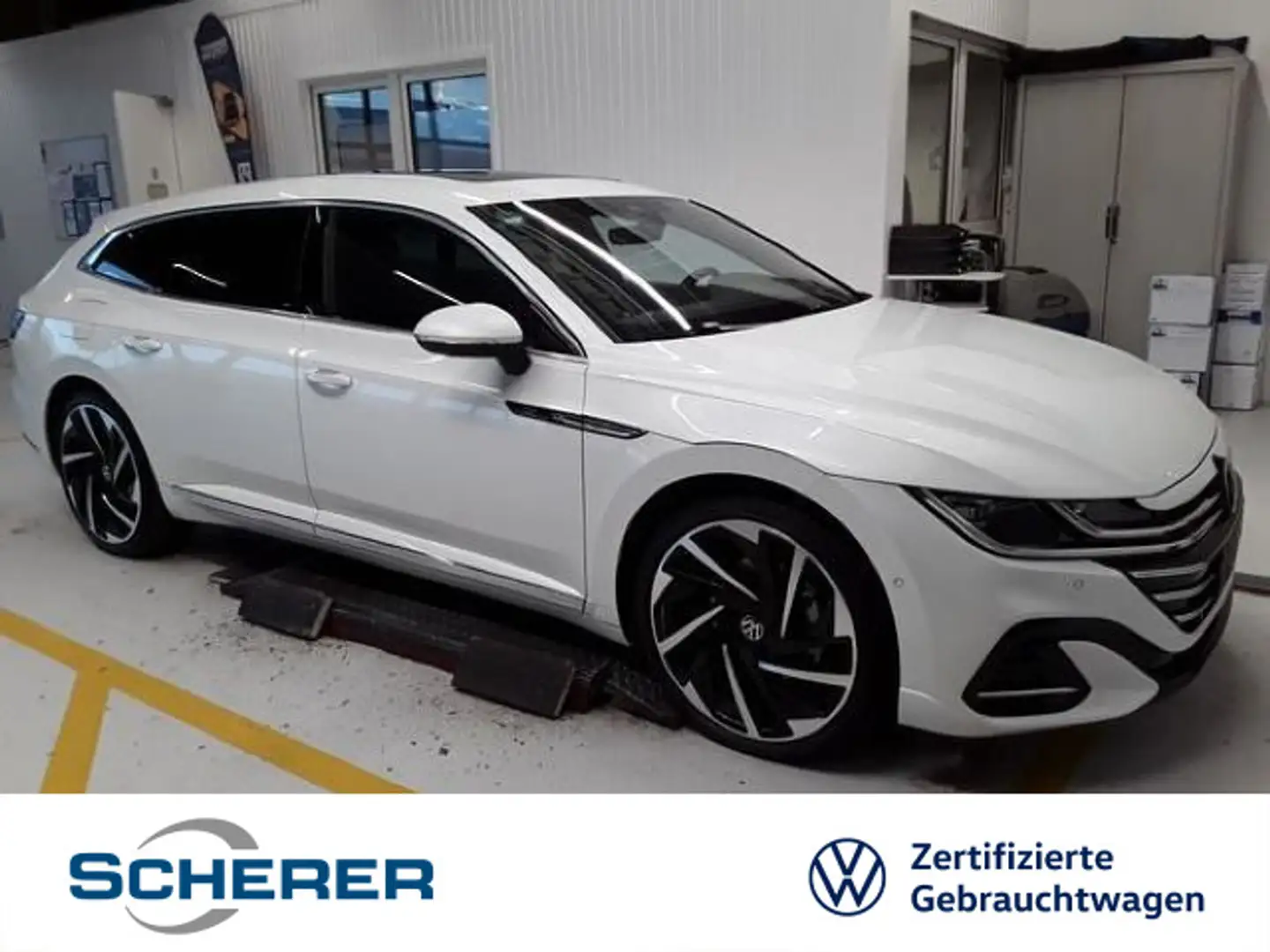 Volkswagen Arteon Arteon Shootingbrake 2.0 TDI R Line 4x4 Pano AHK Weiß - 1