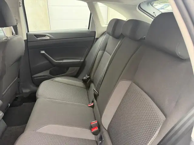 Volkswagen Taigo view 6
