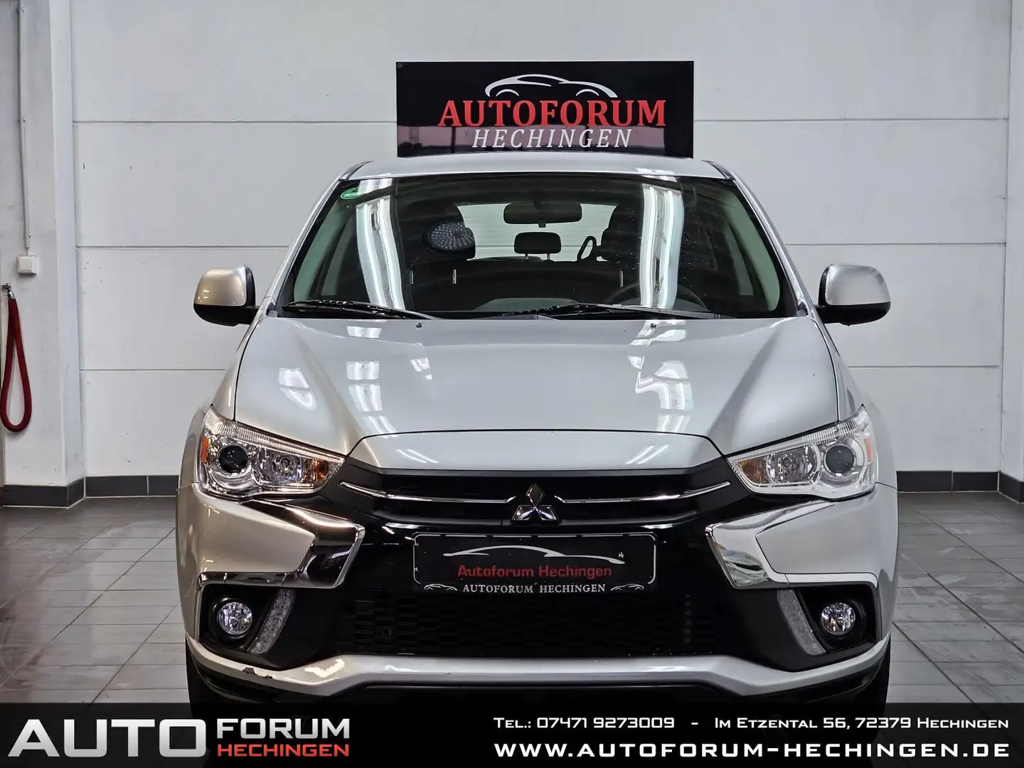 Mitsubishi ASX Basis 2WD NUR 45.000km Silber - 2