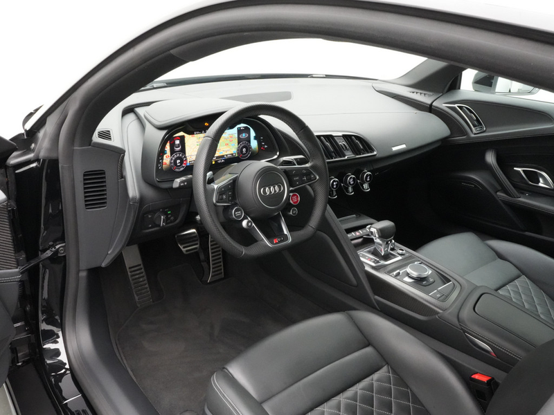 Audi R8 Coupe performance KAM NAVI VIRT LEDER SHZ — photo 4
