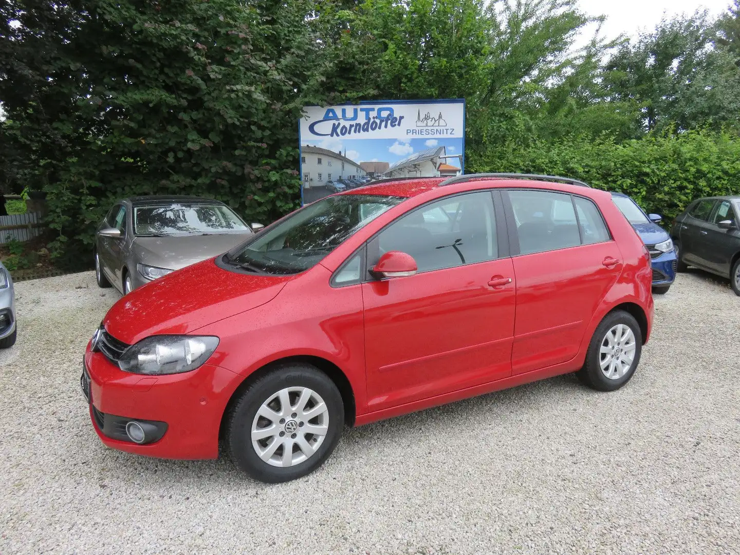 Volkswagen Golf Plus VI 1.6 Comfortline Rot - 2