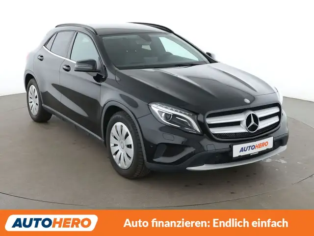 Mercedes-Benz Gla view 8