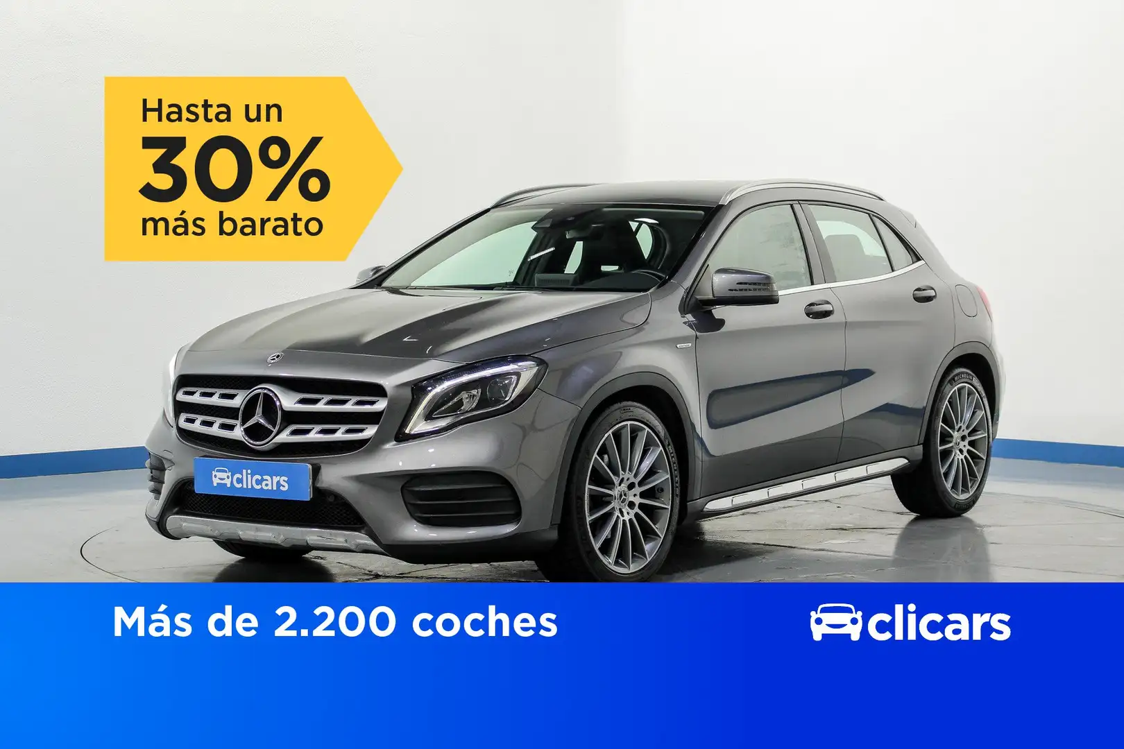 Mercedes-Benz GLA 180 7G-DCT Gris - 1