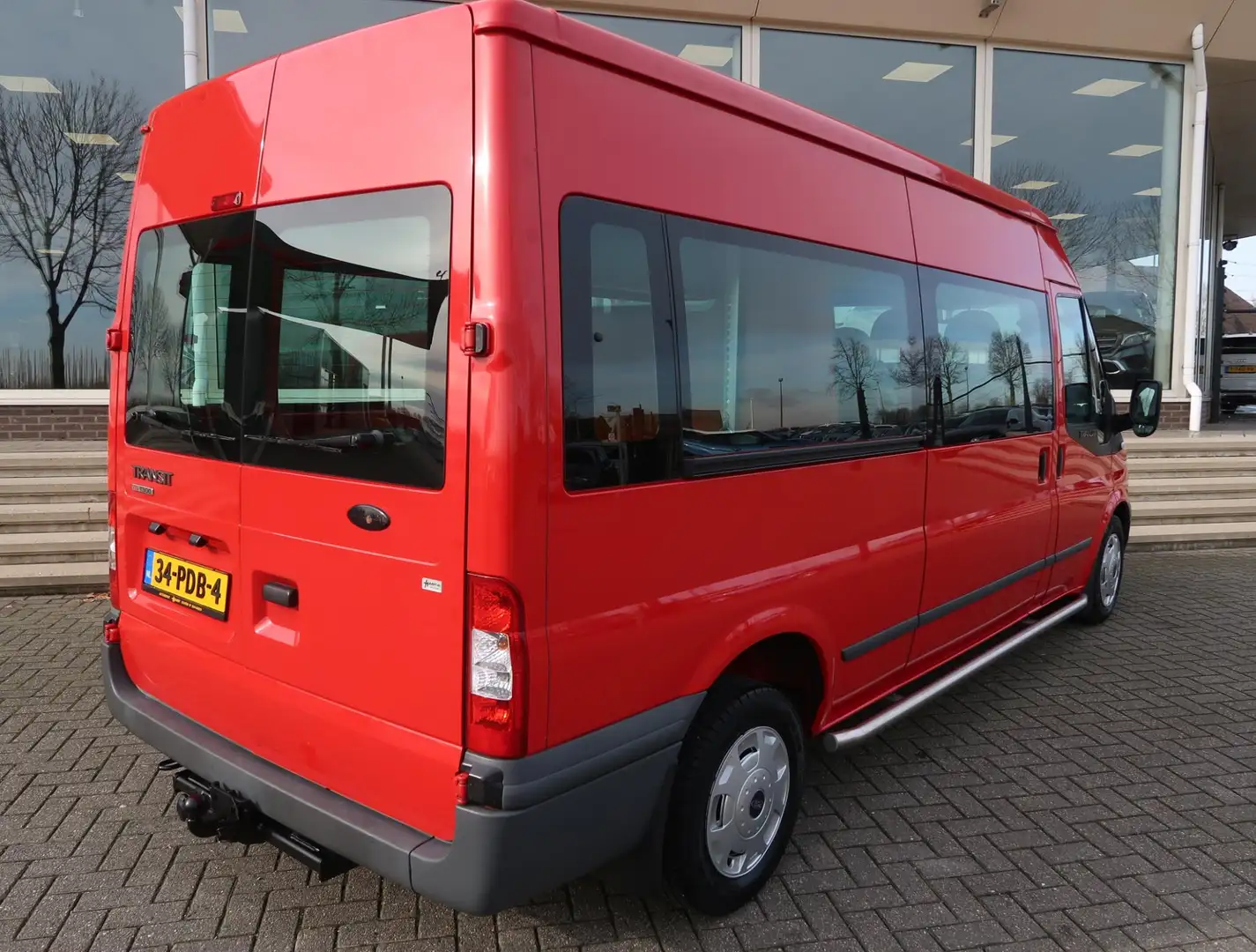 Ford Transit Kombi 300L 2.2 TDCI 9-PERSOONS + AIRCO / CRUISE / Rood - 2