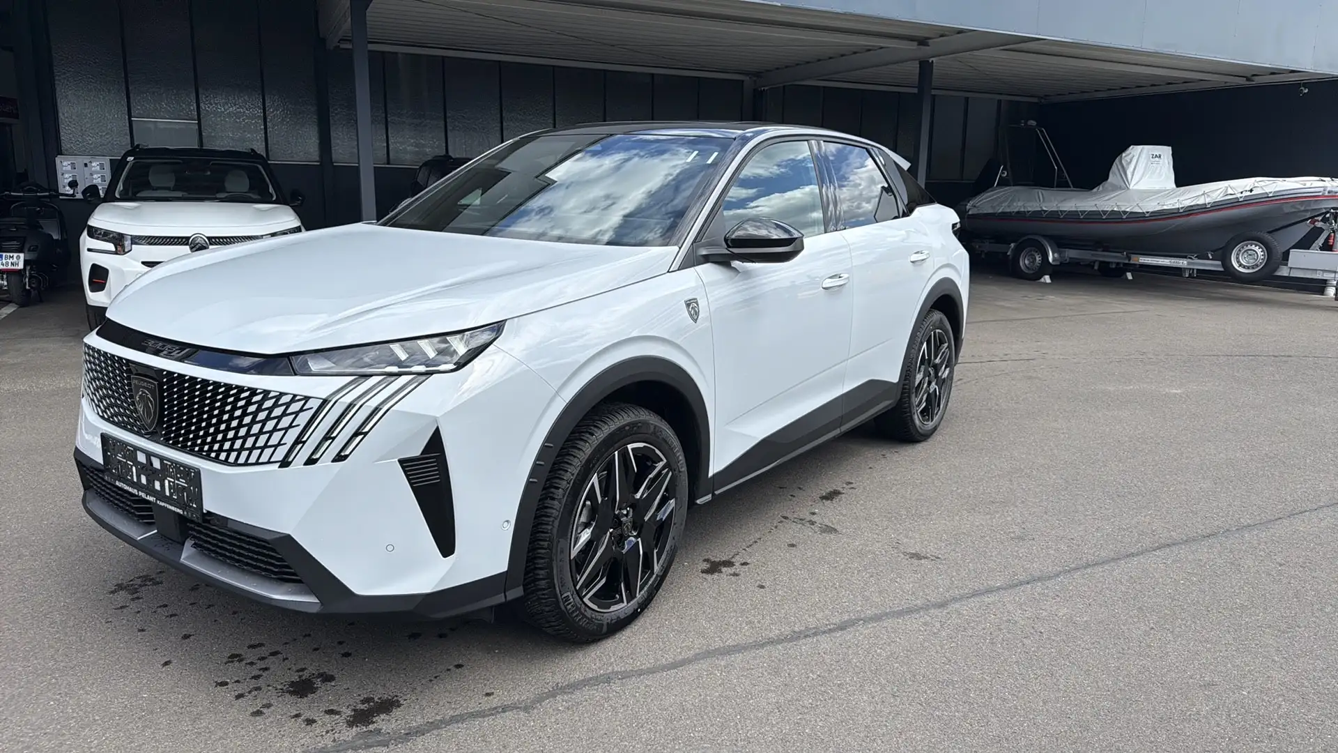 Peugeot 3008 Hybrid 145 GT Weiß - 1