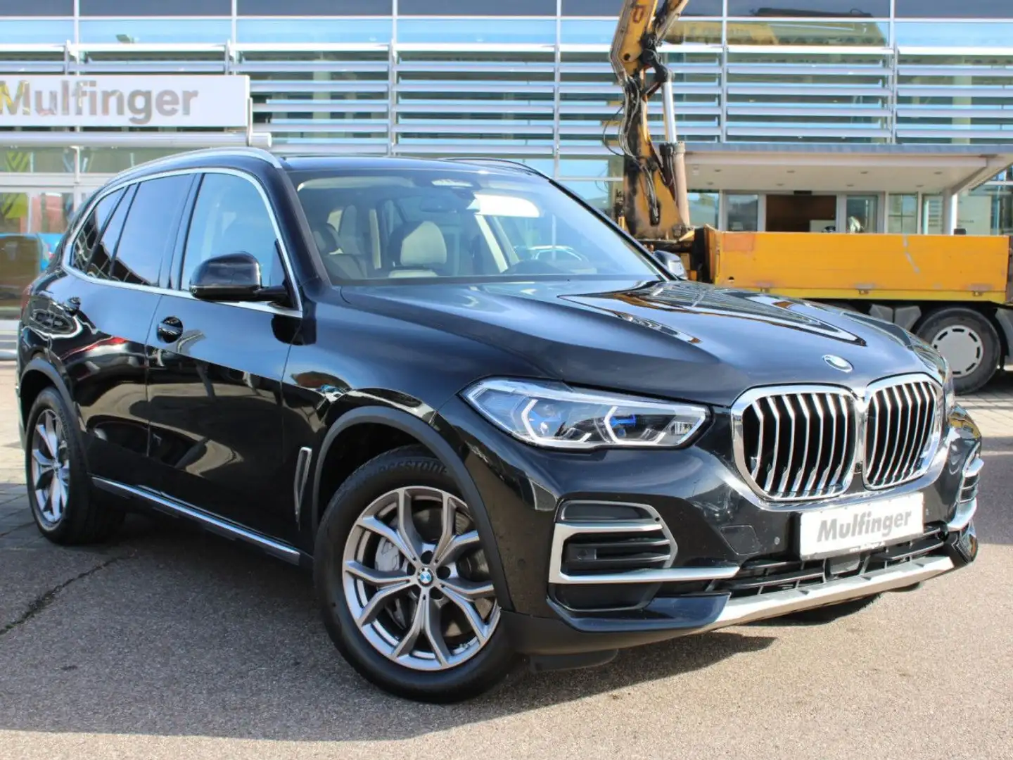 BMW X5 x40d KomfS.HUD PanoD.ACC Laser 2-Achsluft.AHK Schwarz - 2