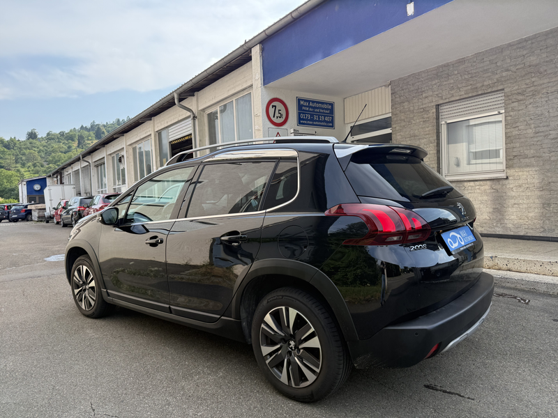 Peugeot 2008 Allure — photo 6