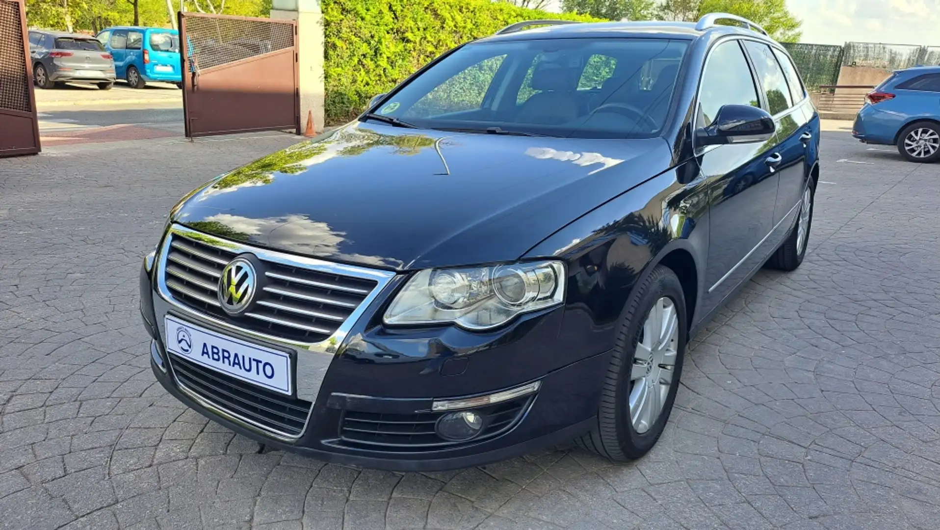 Volkswagen Passat Variant 2.0TDI Highline DSG Negro - 2