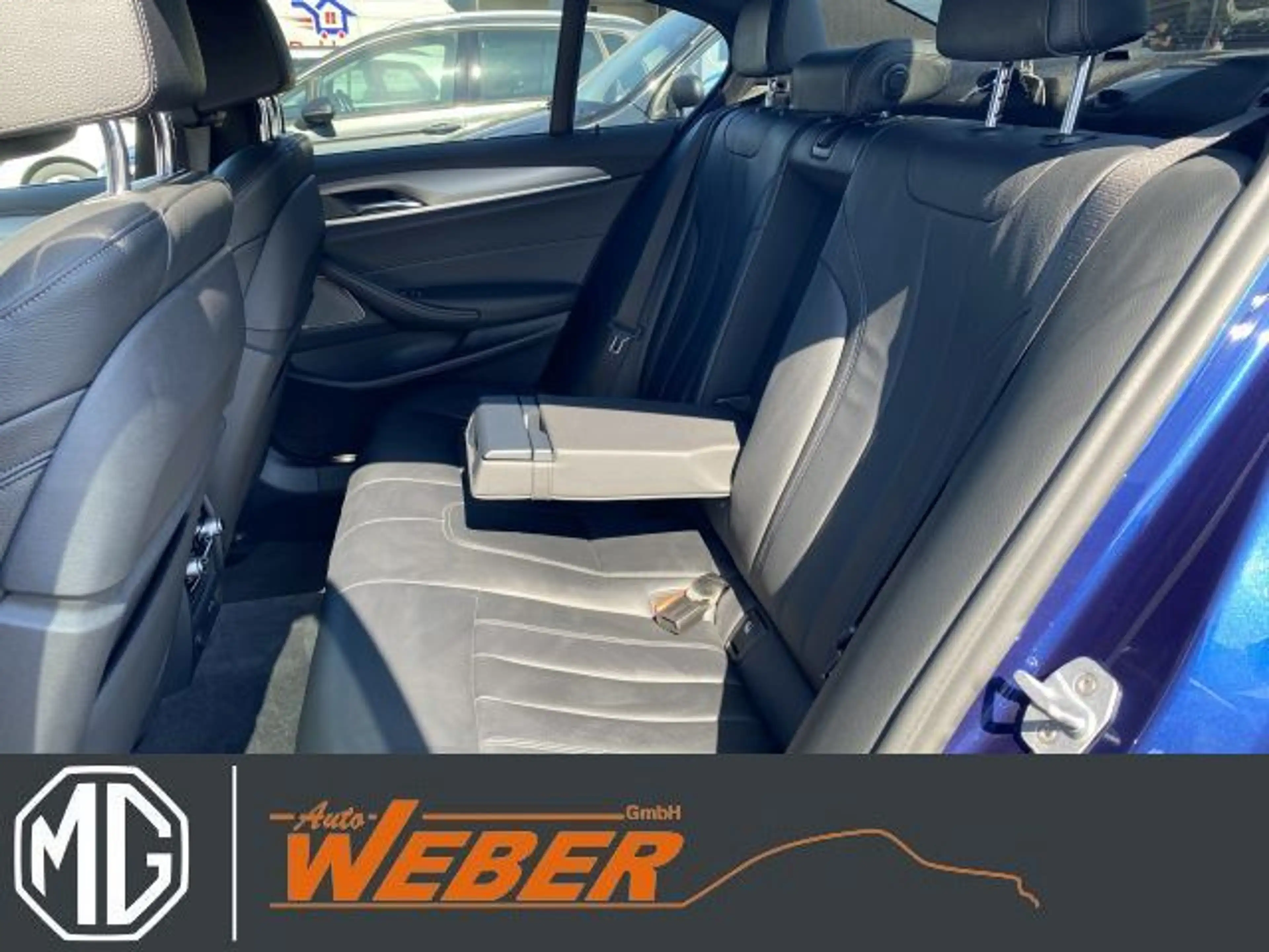 BMW 550 i Limousine xDrive HarmanKardon — photo 9