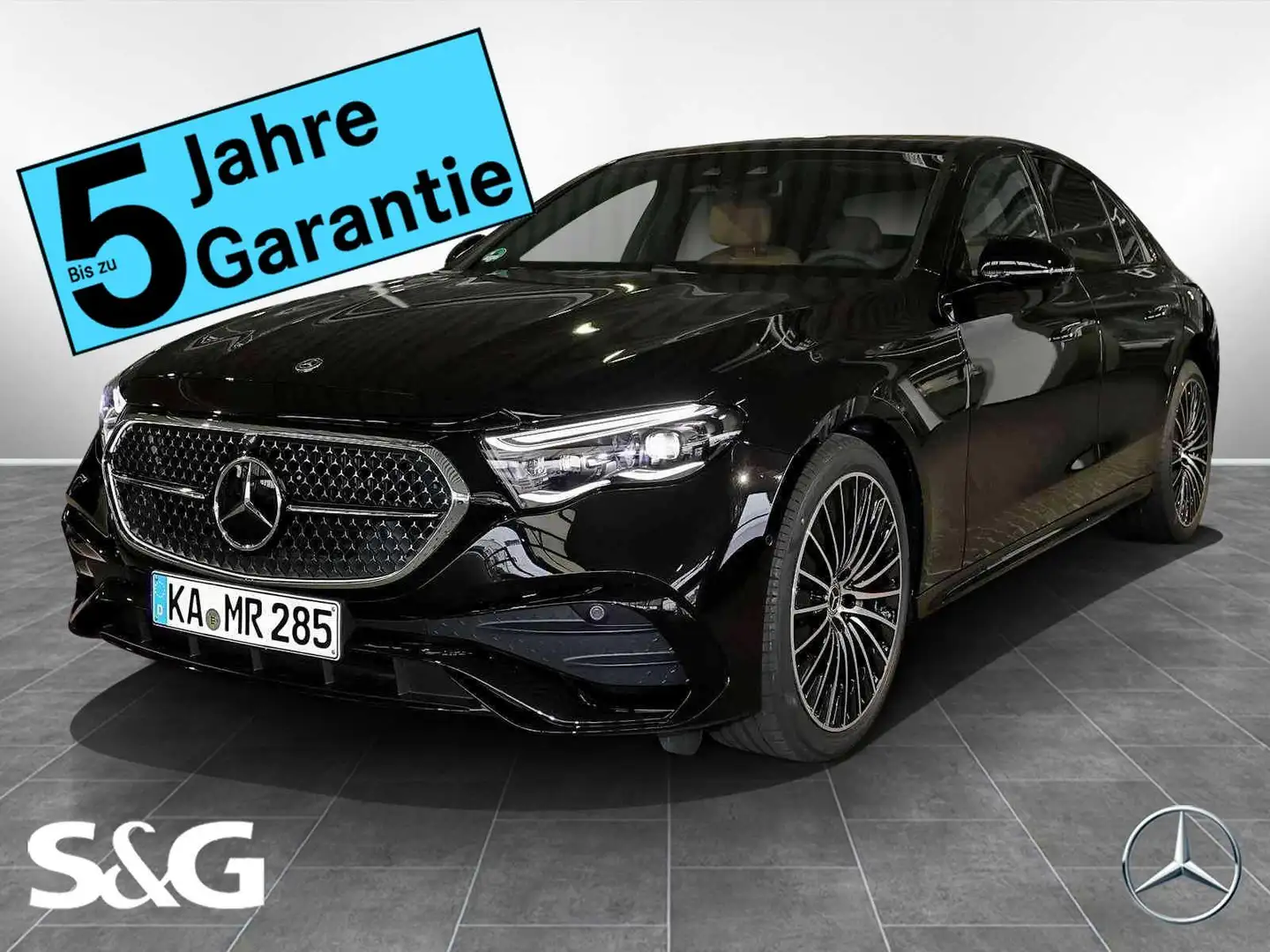 Mercedes-Benz E 220 d 4M AMG MBUX+360+DIG-LED+Pano+AHK+Supersc Nero - 1