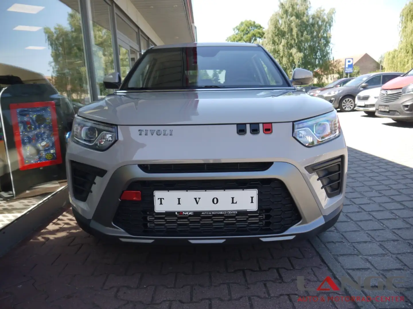 KGM Tivoli 1.5 T-GDi 120kW Nomad Automatik Beżowy - 2