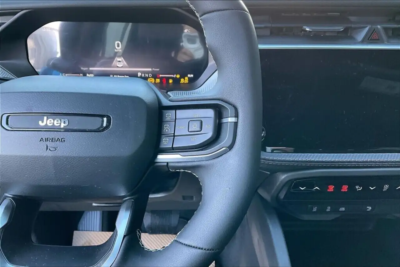Jeep Cherokee снимка Jeep Cherokee