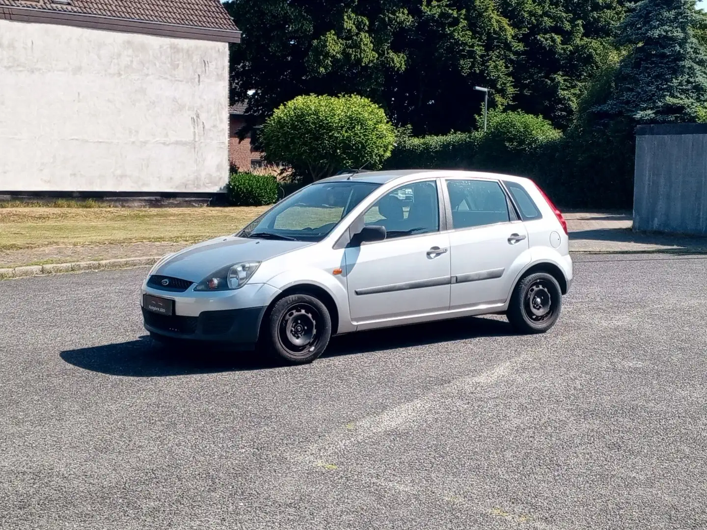 Ford Fiesta Ambiente *Kundenauftrag* Silber - 1