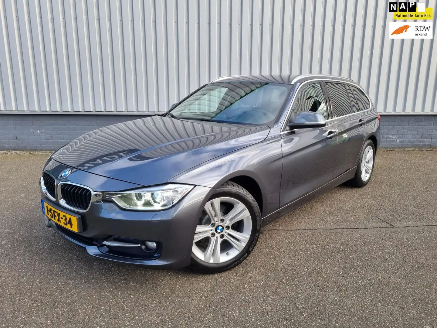 BMW 316 3-serie Touring 316i Executive | Navi | Clima | Cr Grijs - 1