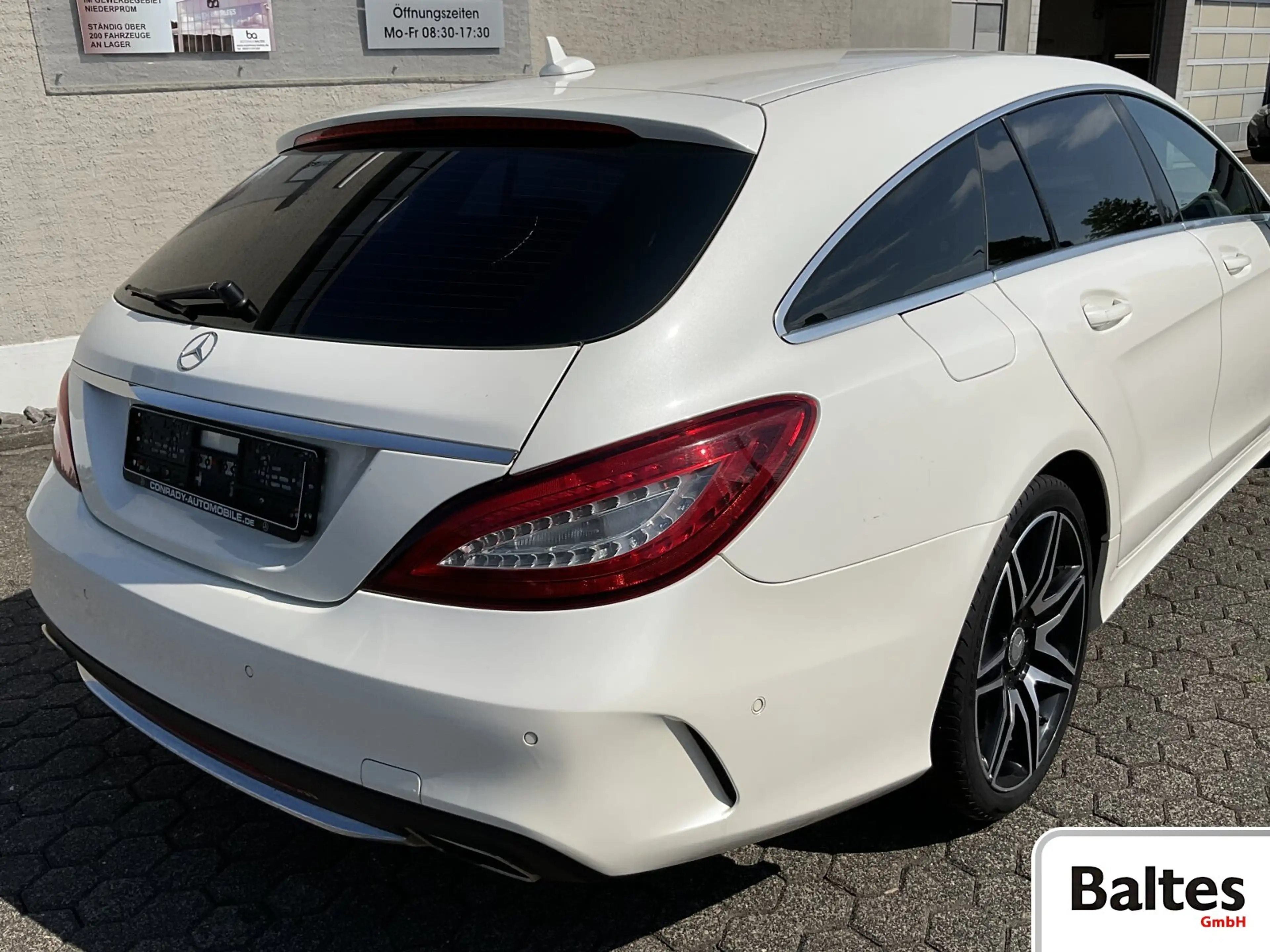 Mercedes-Benz CLS 350 CLS 350 Shooting Brake BlueTEC 4-M AMG Line/AHK — photo 6