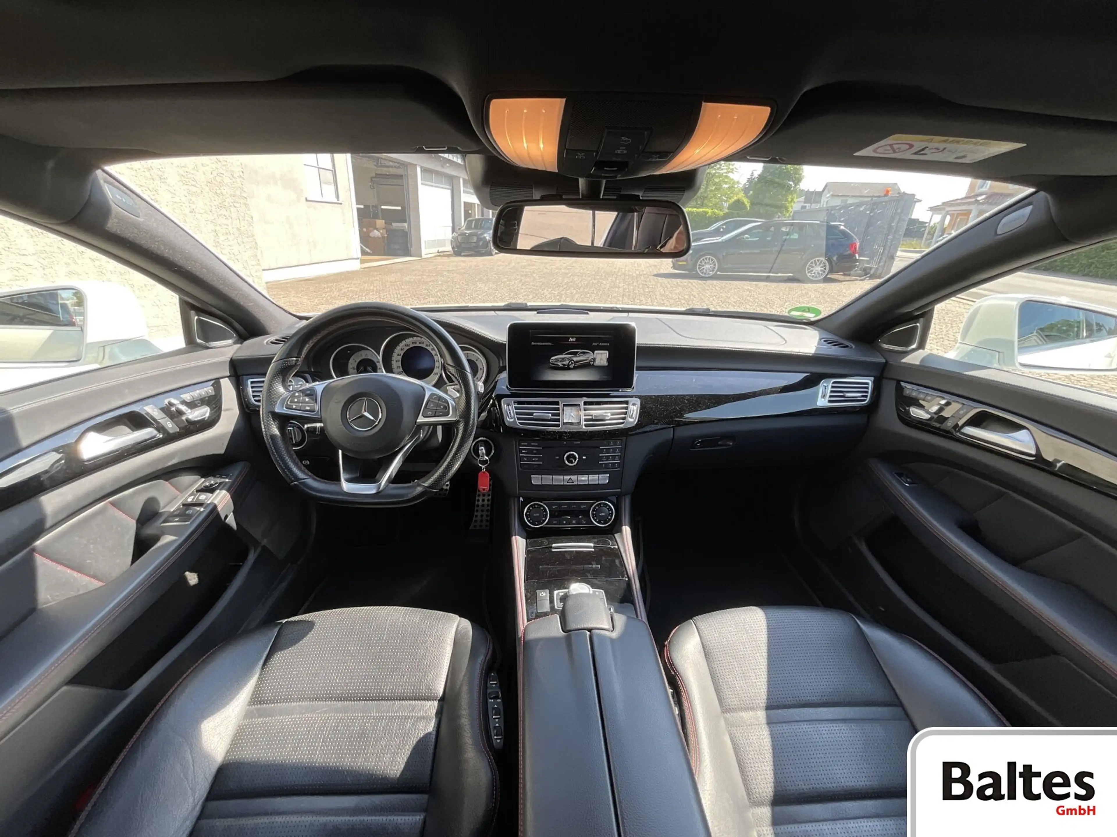 Mercedes-Benz CLS 350 CLS 350 Shooting Brake BlueTEC 4-M AMG Line/AHK — photo 11