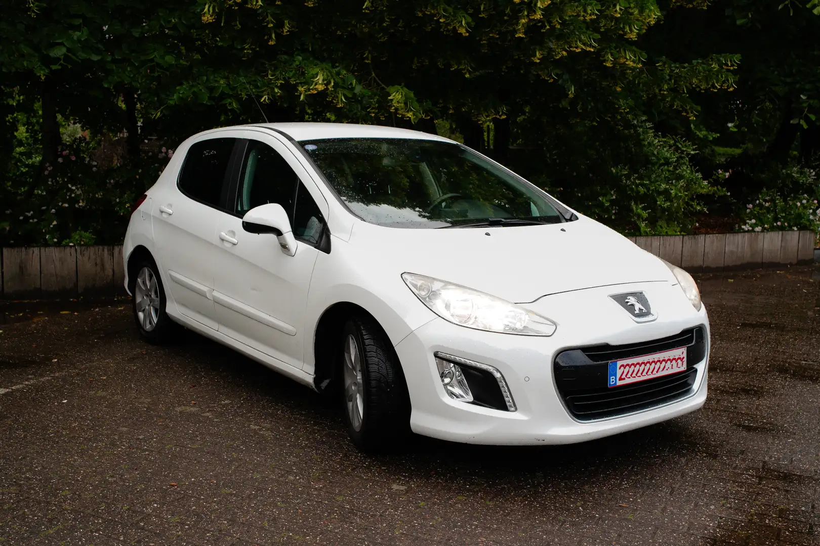 Peugeot 308 1.6 Automatic Benzine 2013 - 1