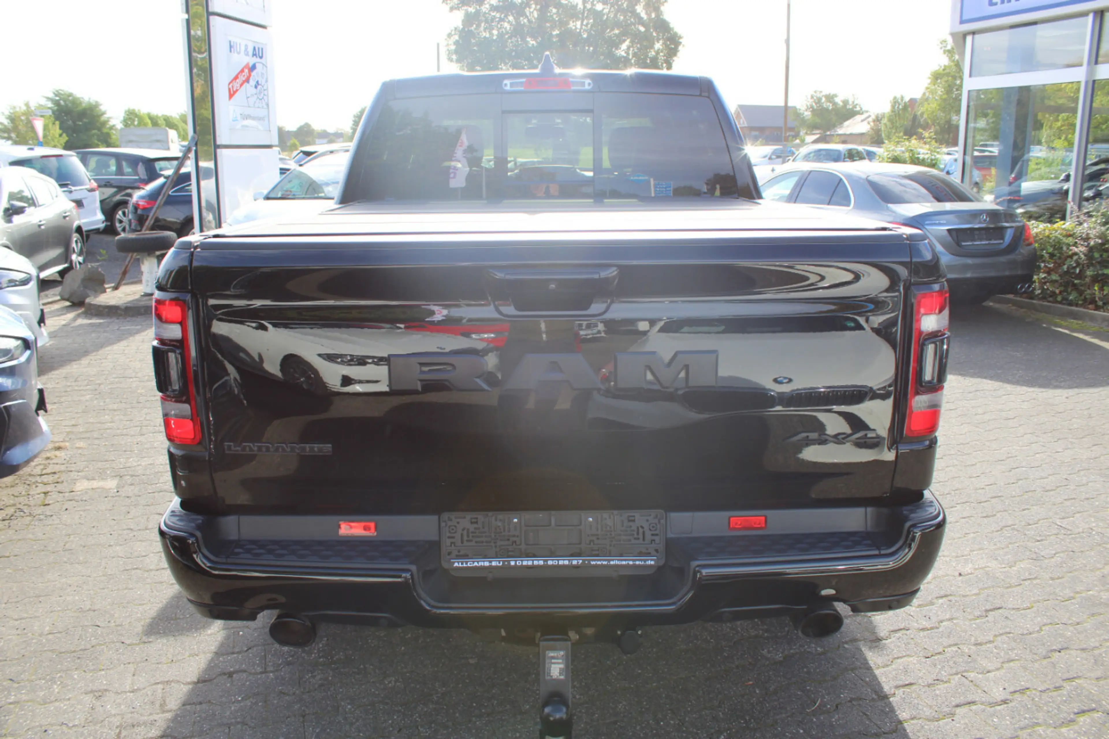 Dodge RAM 1500 LARAMIE *Deutsche Erstauslieferung* Leder - S — photo 4