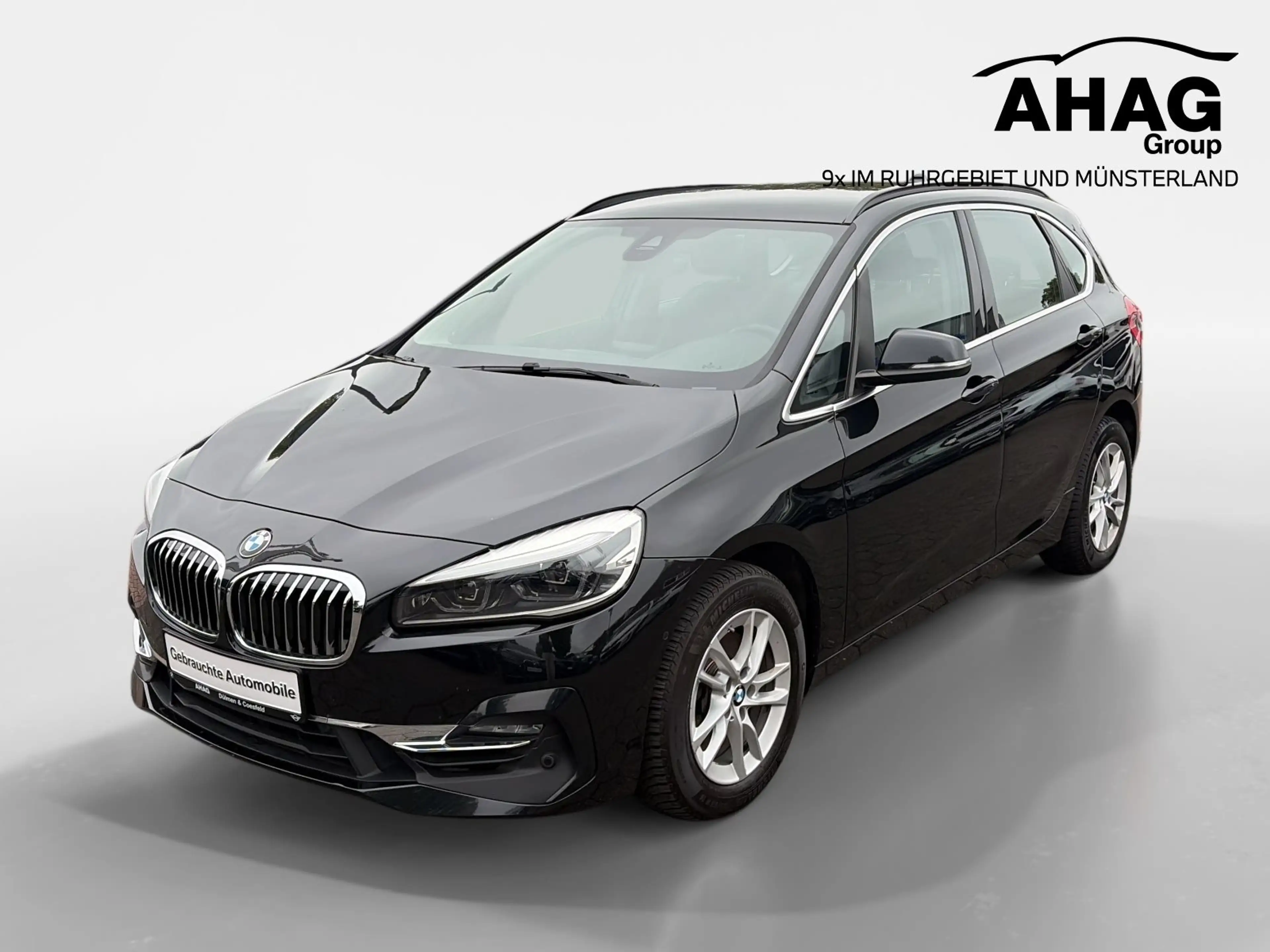 BMW 220 i Active Tourer Luxury Line