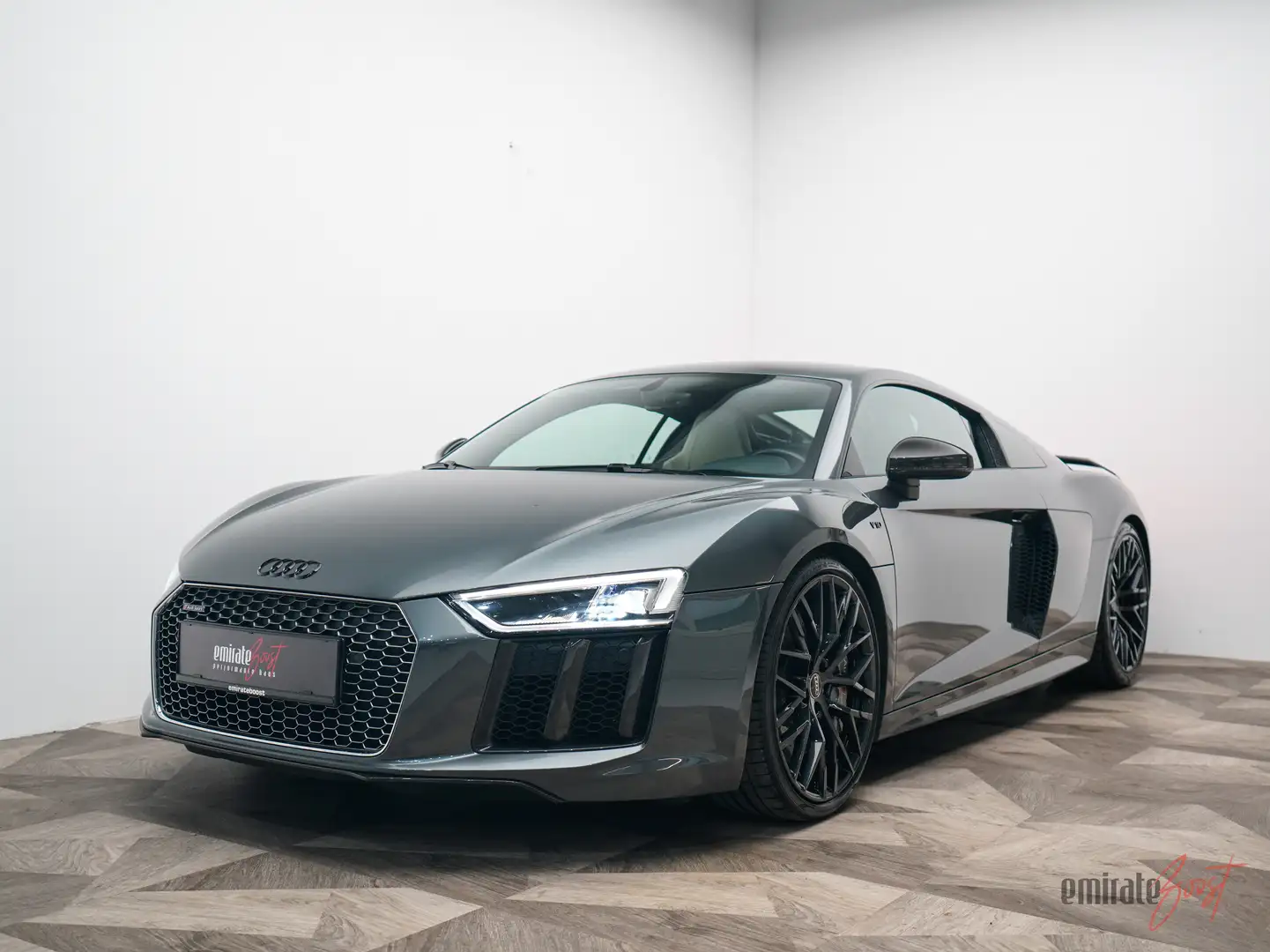 Audi R8 5.2 FSI Quattro V10 Plus Grau - 1