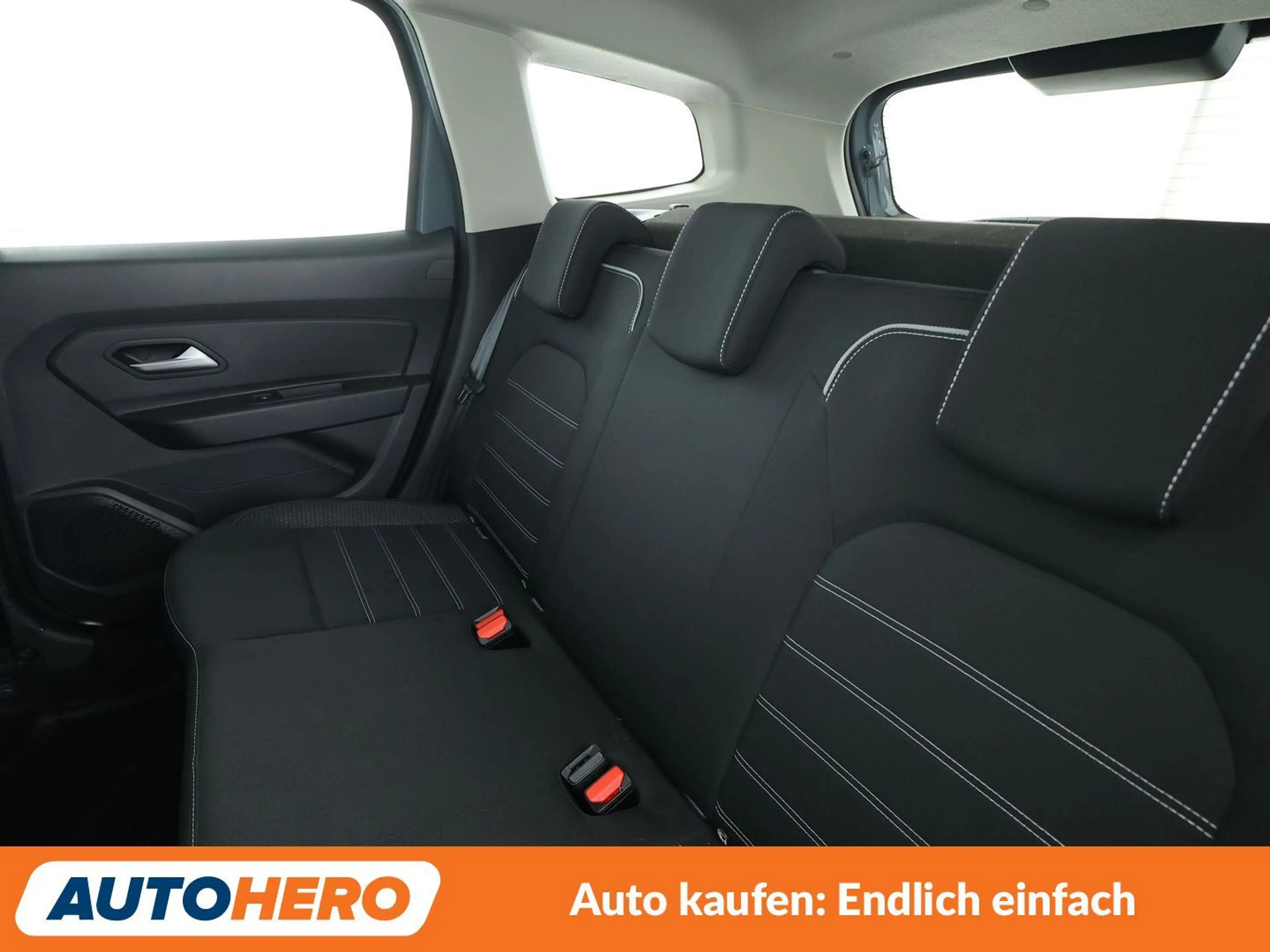Dacia Duster 1.3 TCe Journey+ *NAVI*TEMPO*PDC*SHZ* — photo 14