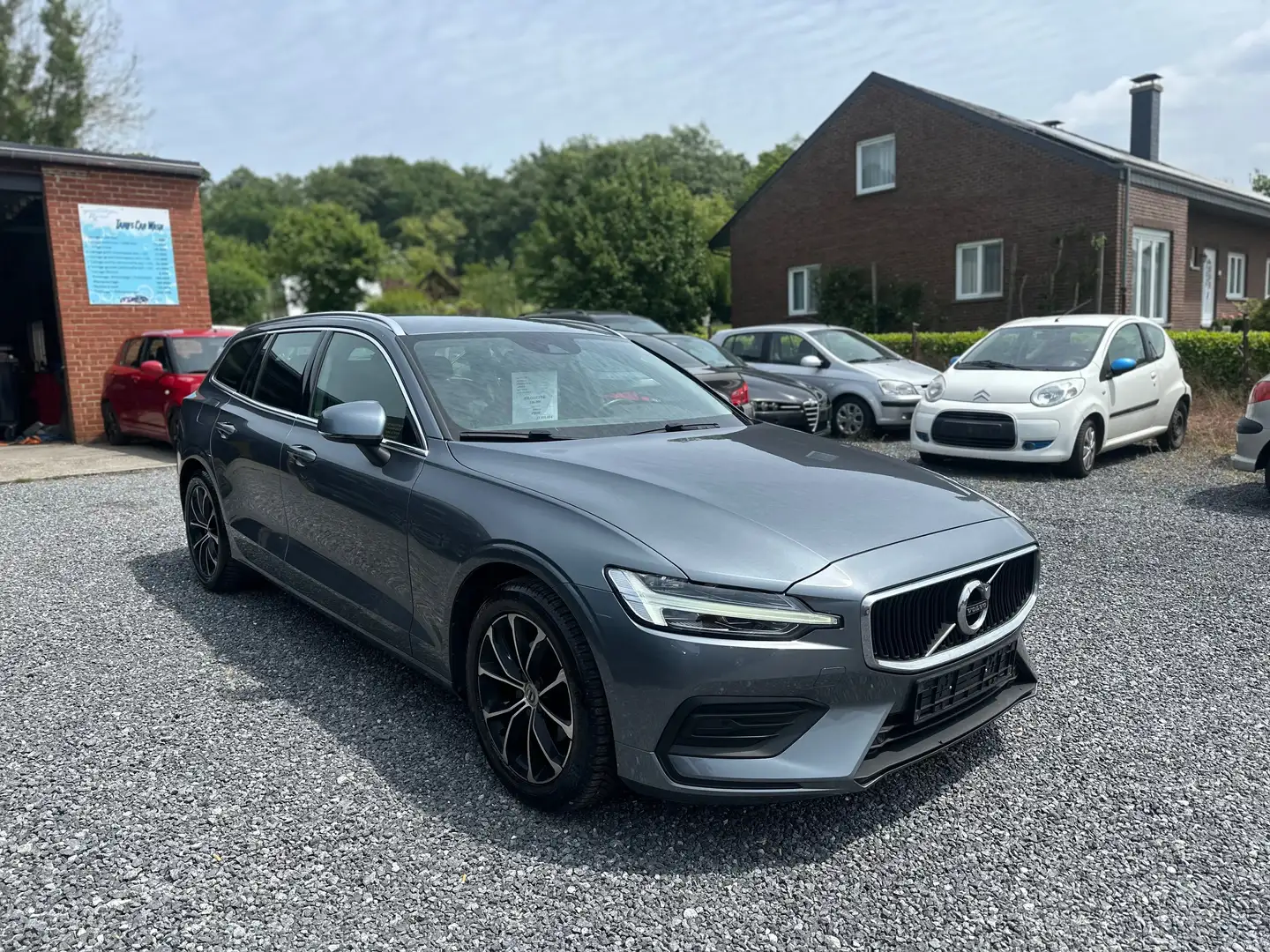 Volvo V60 2.0 D3 Gris - 2
