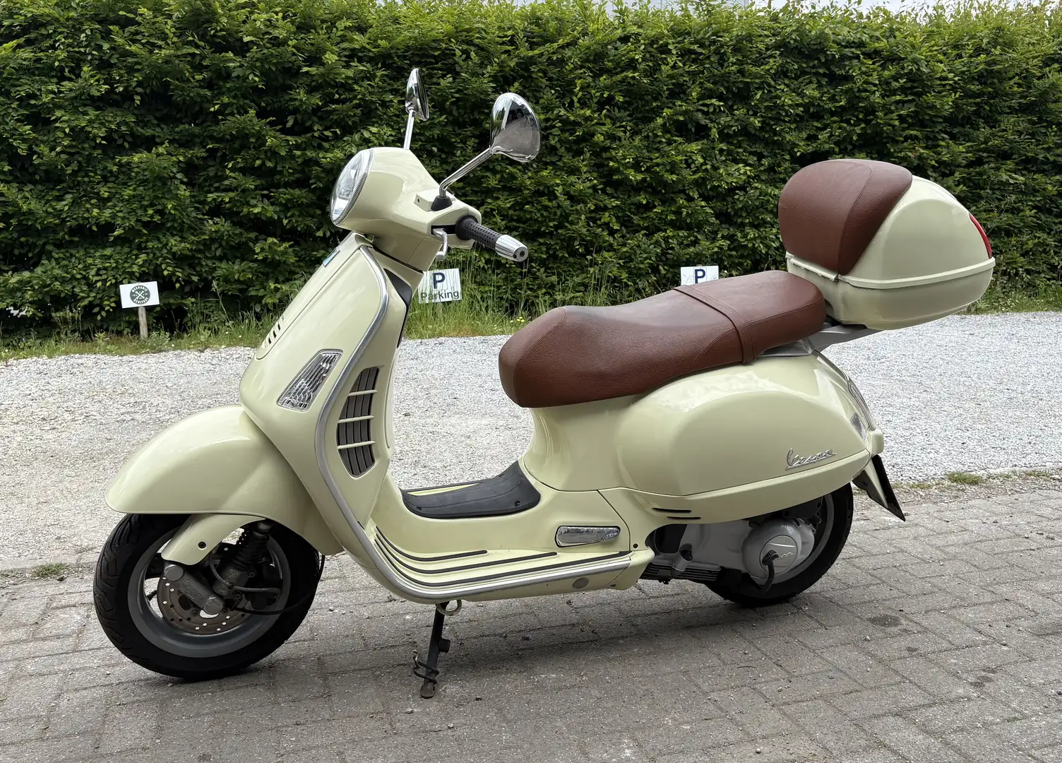 Vespa GT 200 - 1