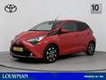 Toyota Aygo 1.0 VVT-i x-joy X-Shift automaat | Carplay | Autom Rood - thumbnail 1
