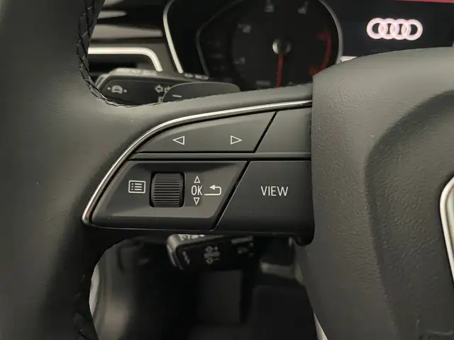 Audi A4 view 13