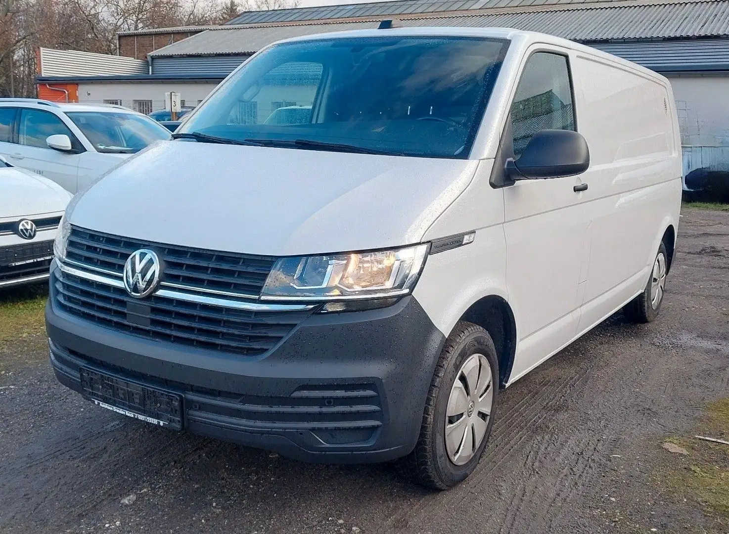Volkswagen T6.1 Kasten Lang*KAMERA*DAB*STDHZ*3 SITZE* Weiß - 1