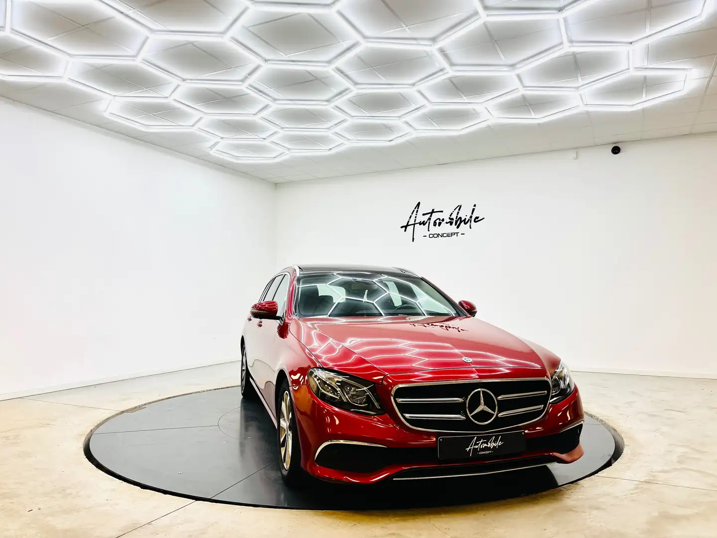 Mercedes-Benz E 220 ✅1AN GARANTIE✅1ER PROPRIO✅️PANO✅REMORQUE Rojo - 2