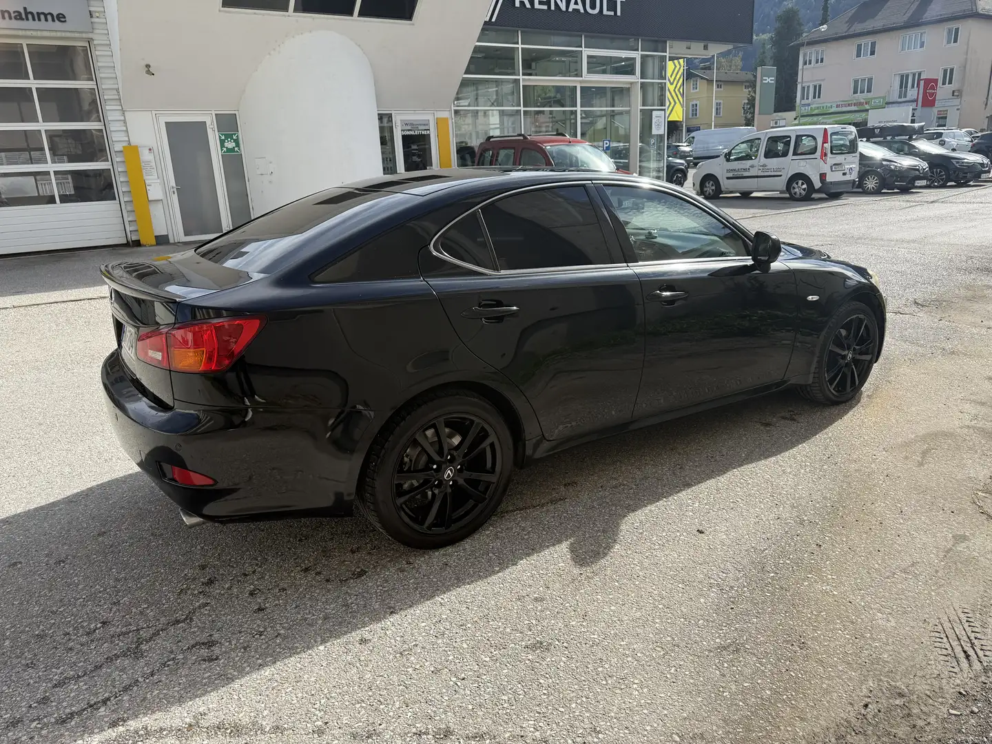 Lexus IS 220d 220 d Sport - 2