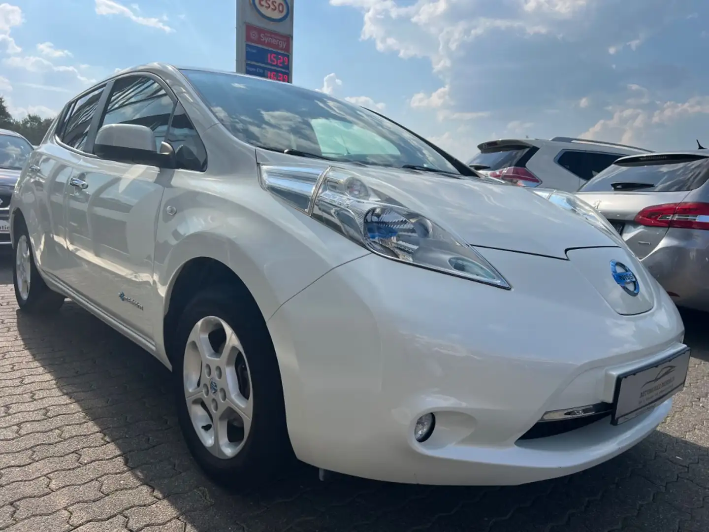 Nissan Leaf *ACENTA*24 KWh*KLIMA*NAVI*KAMERA*WR* Weiß - 1
