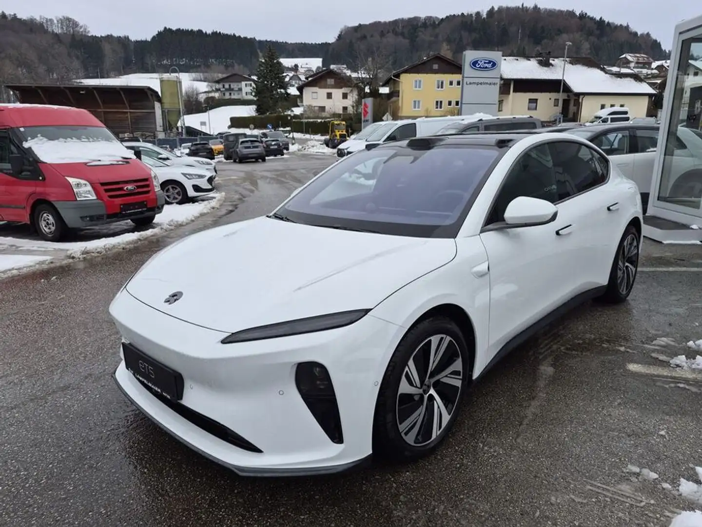 NIO ET5 ET5 Lim. Standard Range Weiß - 2