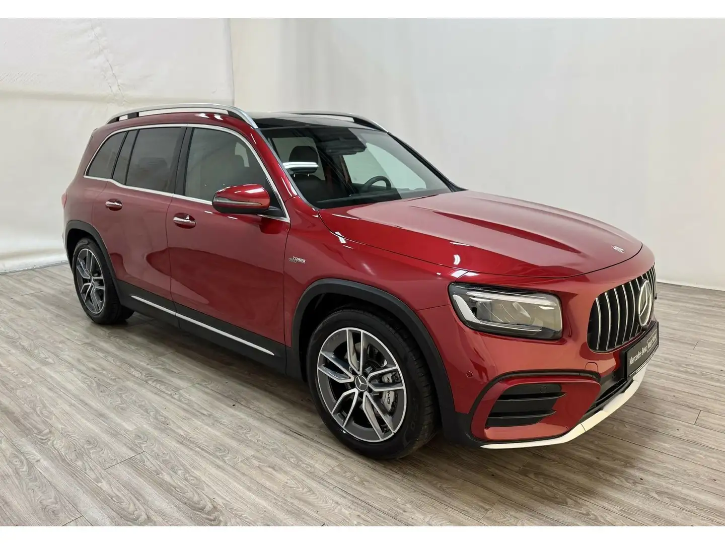 Mercedes-Benz GLB 35 AMG 4M Pano*AHK*Distr*Burmester*Ambienteb Rouge - 2